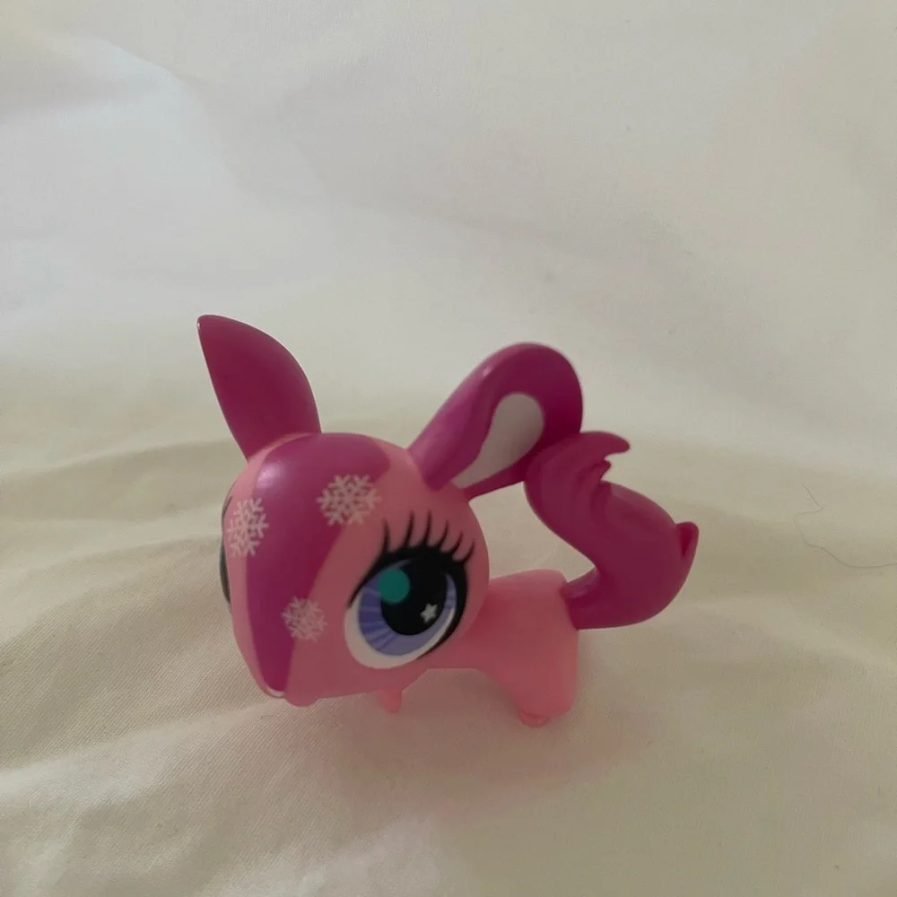 LPS Littlest Pet Shop Chincilla #2828 figure rare Hasbro